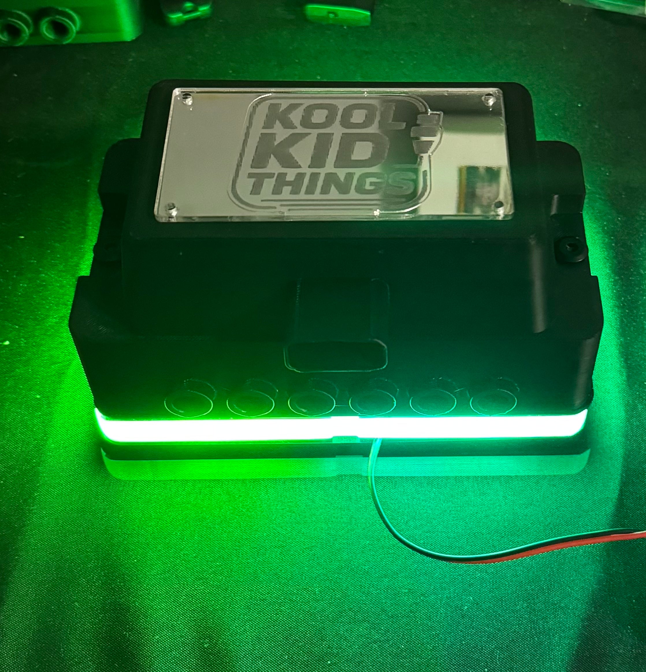 Air Lift Management RGB Custom Rack